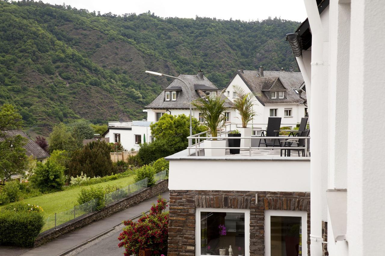 Hotel Vintage Am Bundesbank-Bunker Cochem Exterior foto