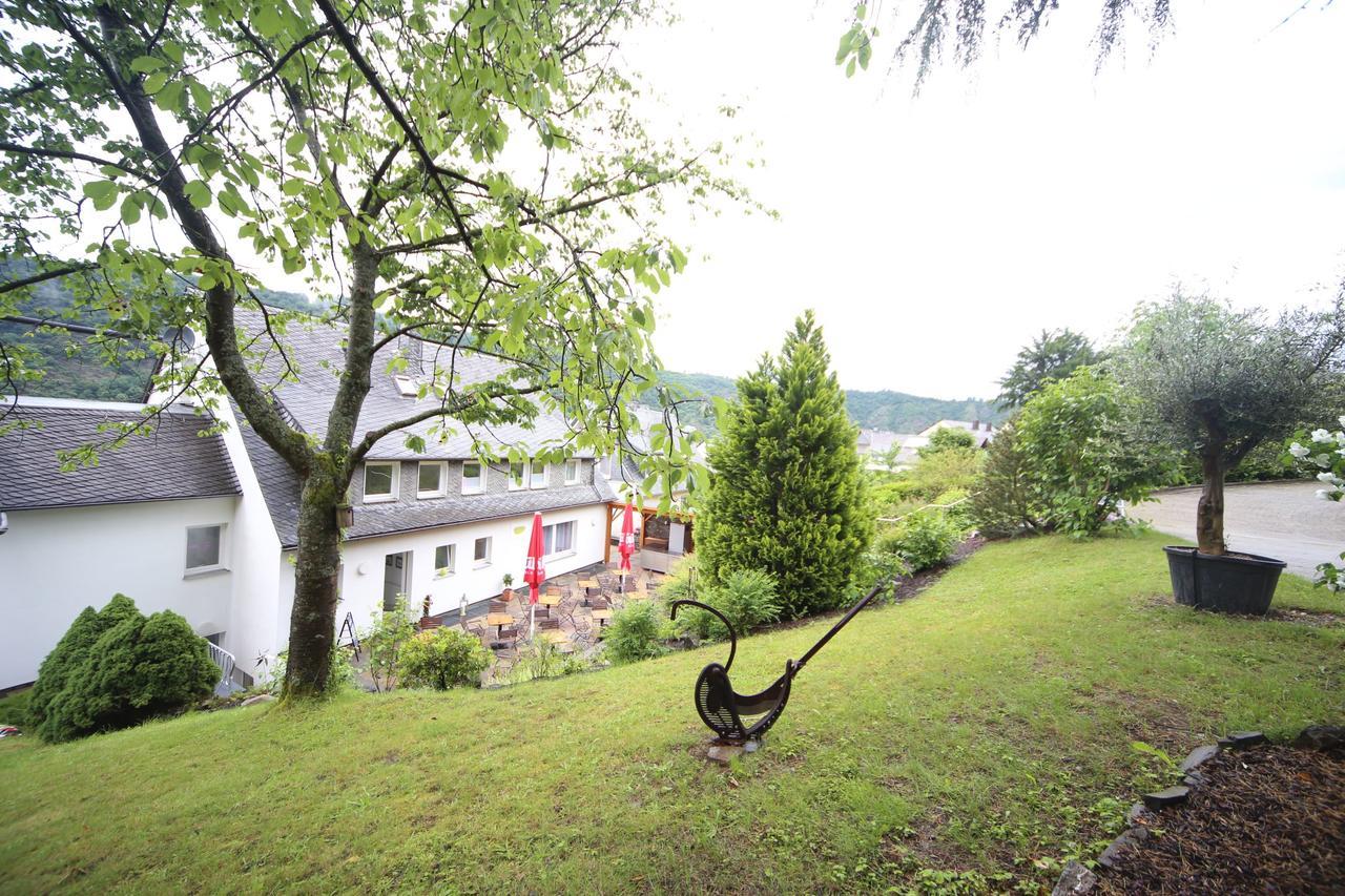 Hotel Vintage Am Bundesbank-Bunker Cochem Exterior foto