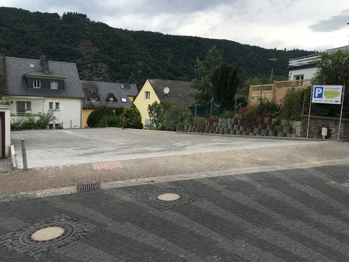 Hotel Vintage Am Bundesbank-Bunker Cochem Exterior foto