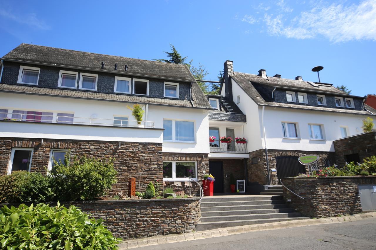 Hotel Vintage Am Bundesbank-Bunker Cochem Exterior foto