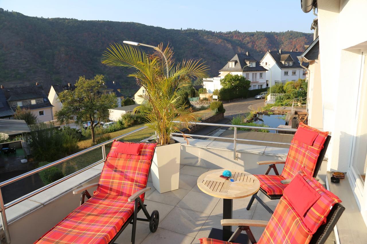 Hotel Vintage Am Bundesbank-Bunker Cochem Exterior foto